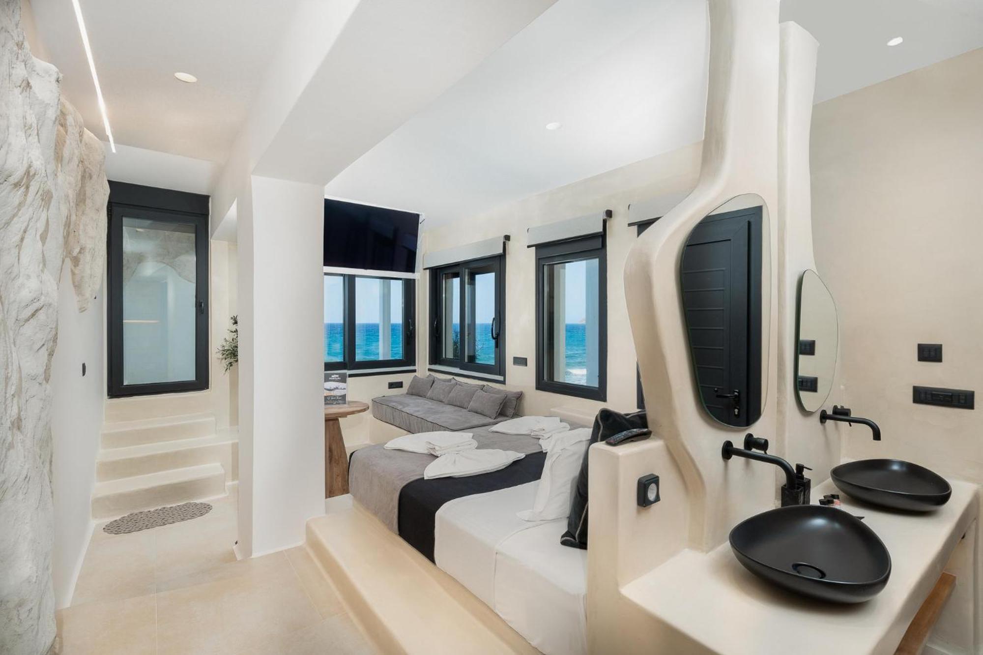 Portara Seaside Luxury Suites Naxos City Ngoại thất bức ảnh